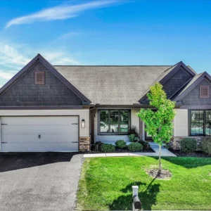 Finch Dr 1