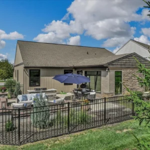 Finch Dr 50