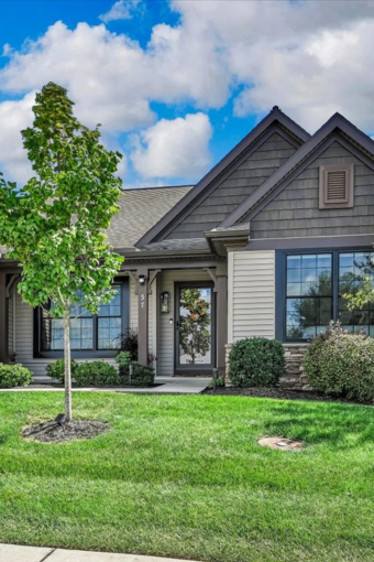 37 Finch Dr